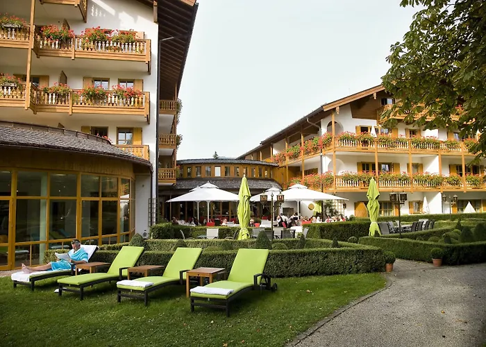 Parkhotel Egerner Hoefe فندق